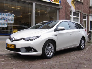 Nieuwe Toyota's op voorraad.